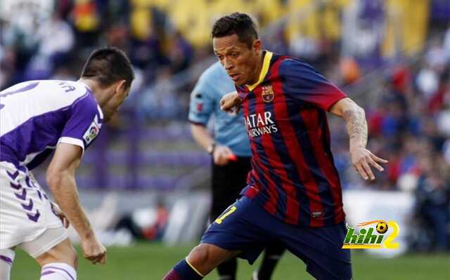 ليفربول يطارد لاعبي برشلونة