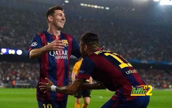 صور : برشلونة ينهي الشوط الاول متقدما بهدفي ميسي ونيمار