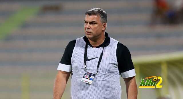 كوزمين اجتمع مع لاعبي المنتخب