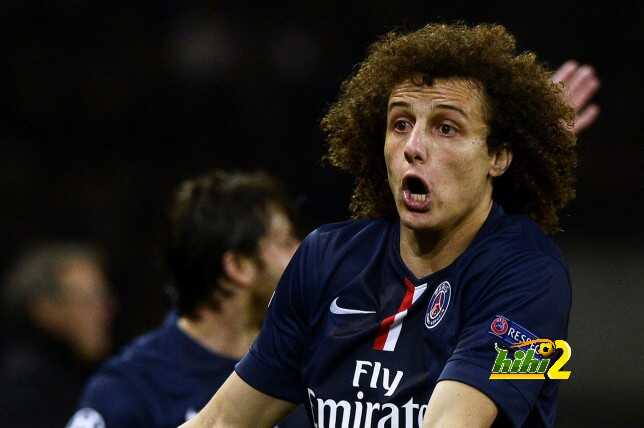 فيديو : ماذا فعل الطفل عندما شاهد ديفيد لويز ..؟