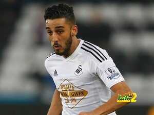 ليفربول يبدي اهتمامه بلاعب سوانزي سيتي