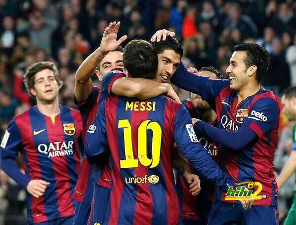برشلونة الأفضل في 2015 وأرسنال ثانيا ..!