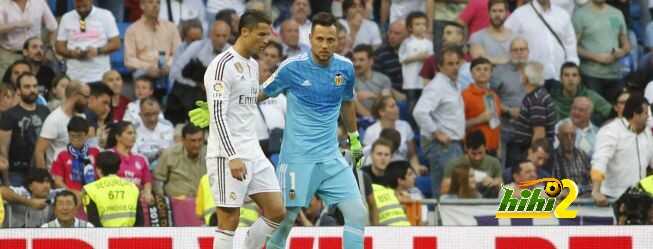 الآس : حارس فالنسيا يهدي الدوري لبرشلونة