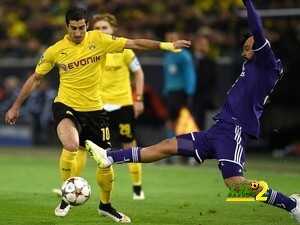 دورتموند لا ينوي بيع لاعبه