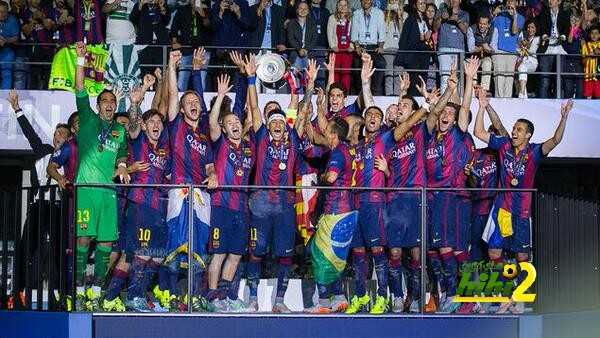 صور : برشلونة يصل إلى معقله