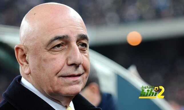 ميلان يخطط للتعاقد مع نجم فيورنتينا