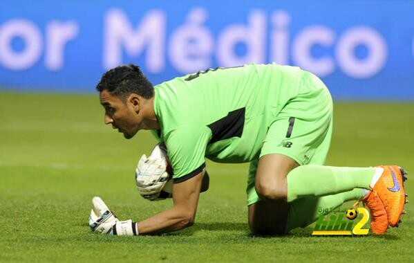 نافاس يعادل كاسياس