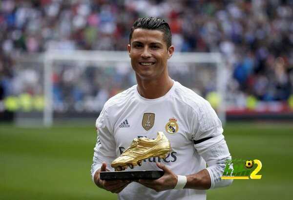 رونالدو .. 13 في 13
