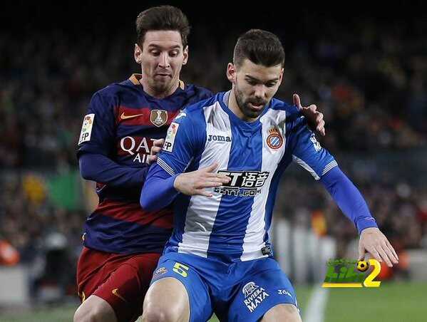 ميسي يواصل التالق ويمنح التقدم لبرشلونة
