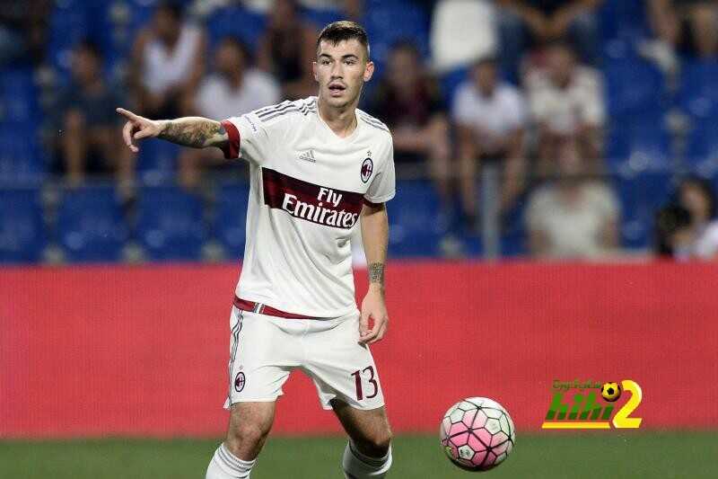 لاعب ميلان يدخل اهتمامات برشلونة
