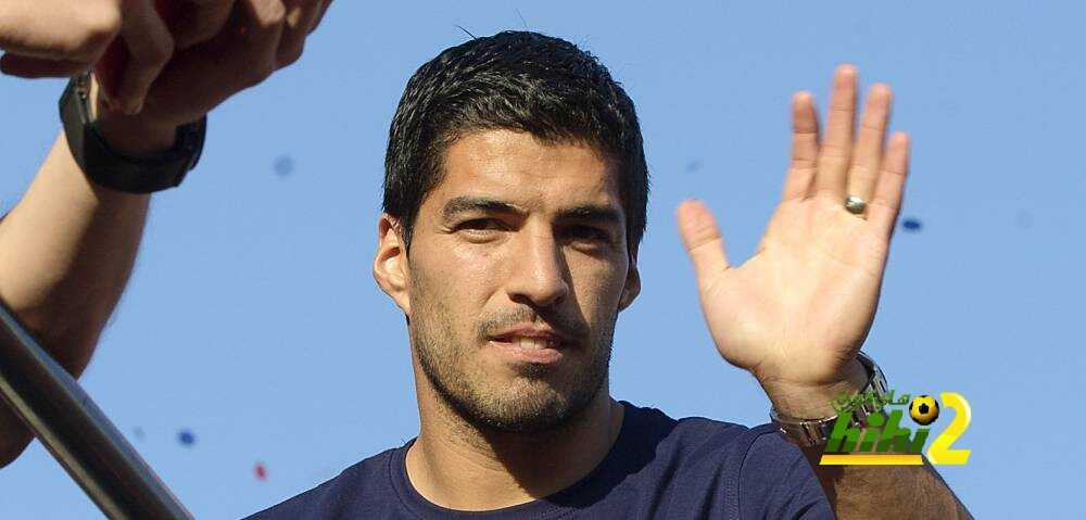 سواريز : نيمار يتعلم من ميسي ليكون الأفضل