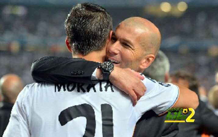 ريال مدريد يرفض التفريط في مهاجمه وتشيلسي يزيد العرض