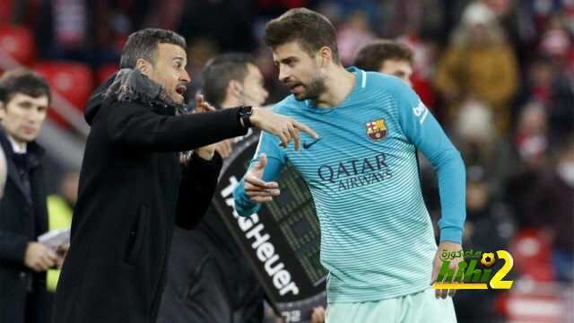 جيرارد بيكية يهاجم التحكيم ويستشهد بمباراة ريال مدريد وإشبيلية