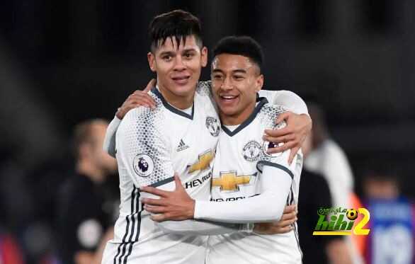 مانشستر يونايتد يهدف لتجديد عقد لاعبه
