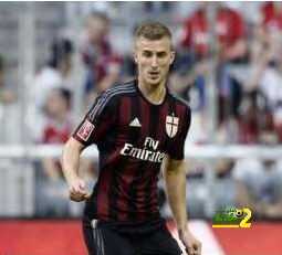 كروتوني يريد ضم لاعب ميلان