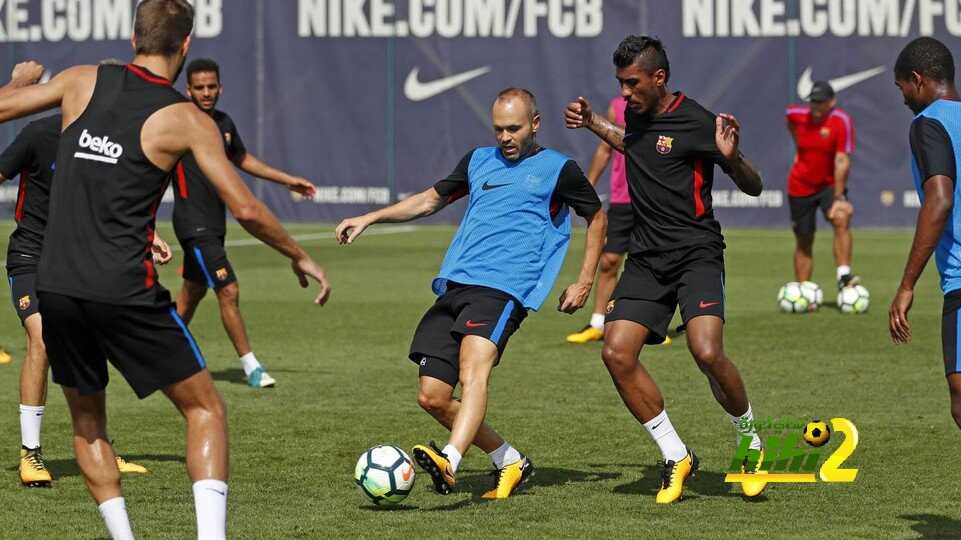 برشلونة يستعد لمواجهة ألافيس بعودة أنيستا