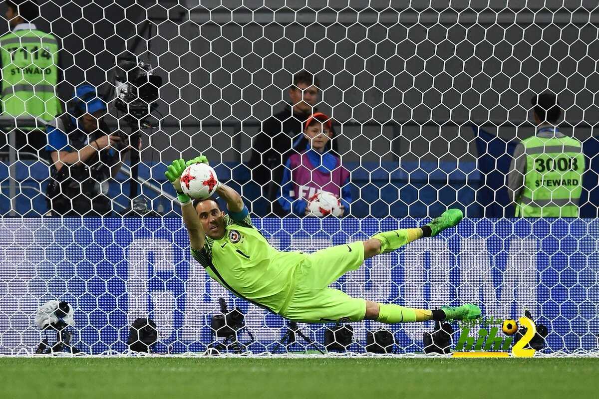 نجاح باهر لبرافو في التصدي لركلات الجزاء