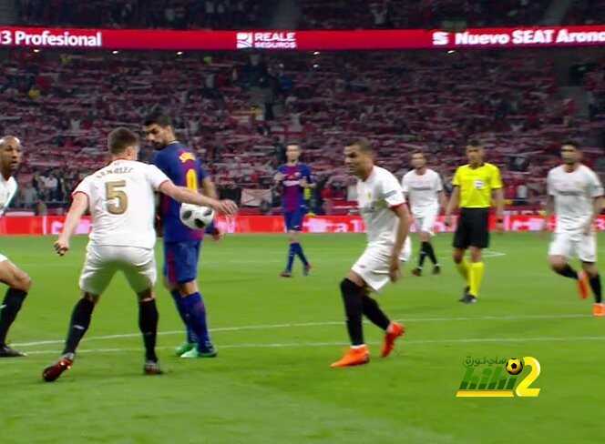 كوتينهو يخمس النتيجة لبرشلونة من ركلة جزاء