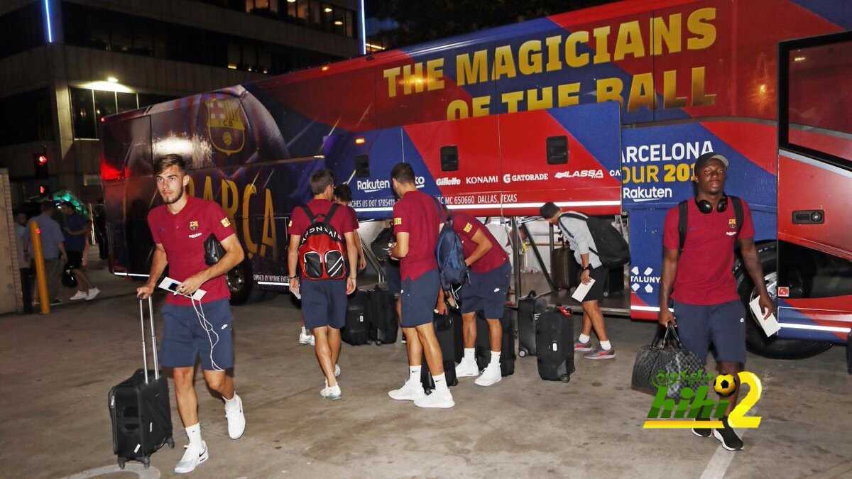 صور : برشلونة يصل إلى دالاس