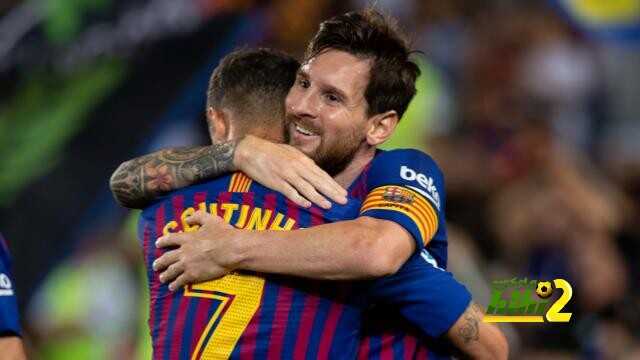 فيديو : ميسي وكوتينهو يقودان برشلونة للفوز في أولى مباريات الفريق بالليغا