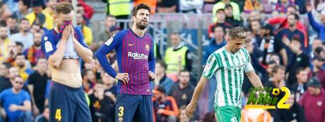 فيديو : بيتيس يلقن برشلونة درسا في الشوط الأول ويتقدم عليه بهدفين
