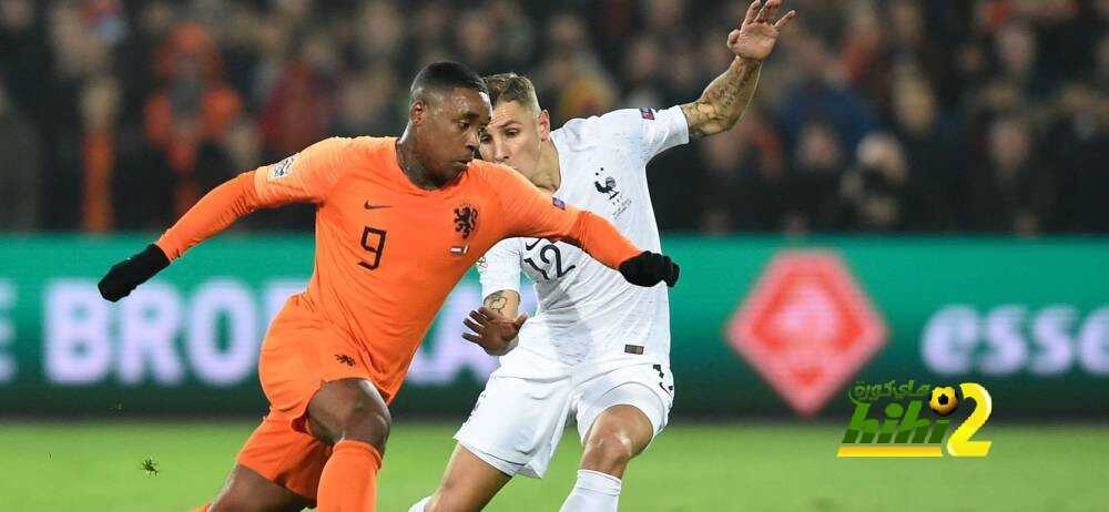 هولندا تتقدم على بطل العالم بهدف في الشوط الأول