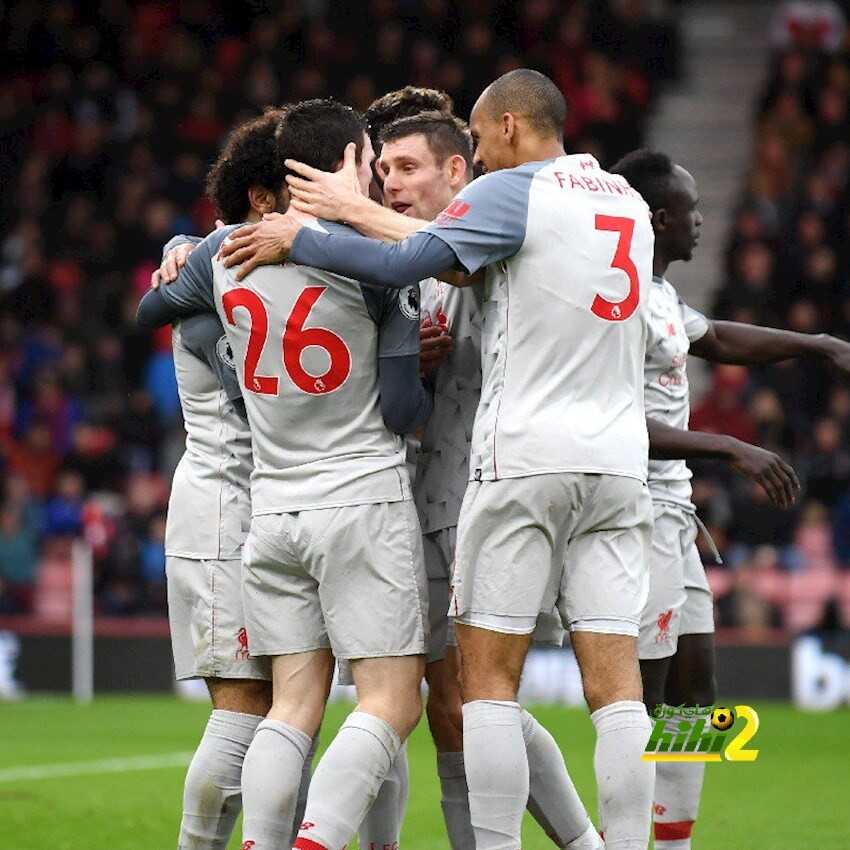 نجم ليفربول يسخر من المان يونايتد