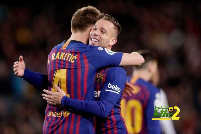 برشلونة .. 6 من 10