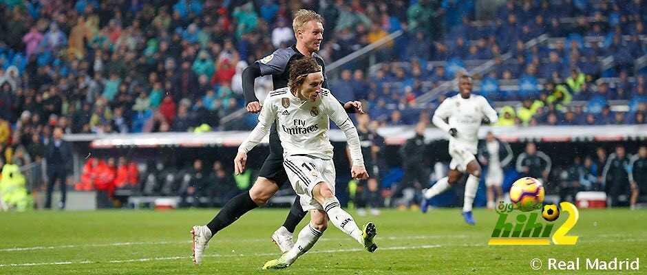 🔴مودريتش يعيش أفضل لحظاته