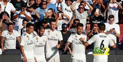 فيديو – ريال مدريد يصل بلد الوليد
