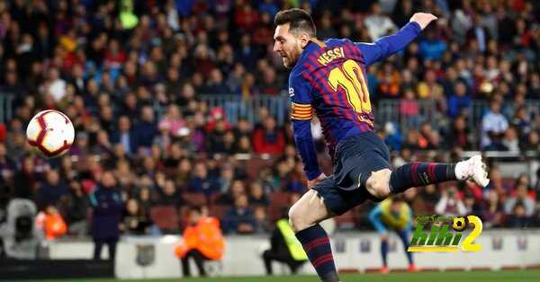 برشلونة ، أول فريق يتوج بالليغا على ملعبه منذ 2010