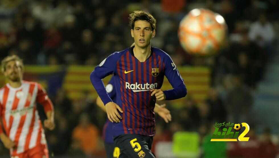 ميراندا يسعى للرحيل من برشلونة