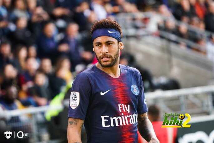 ليكيب: باريس سان جيرمان يفتح الباب أمام رحيل نيمار لبرشلونة