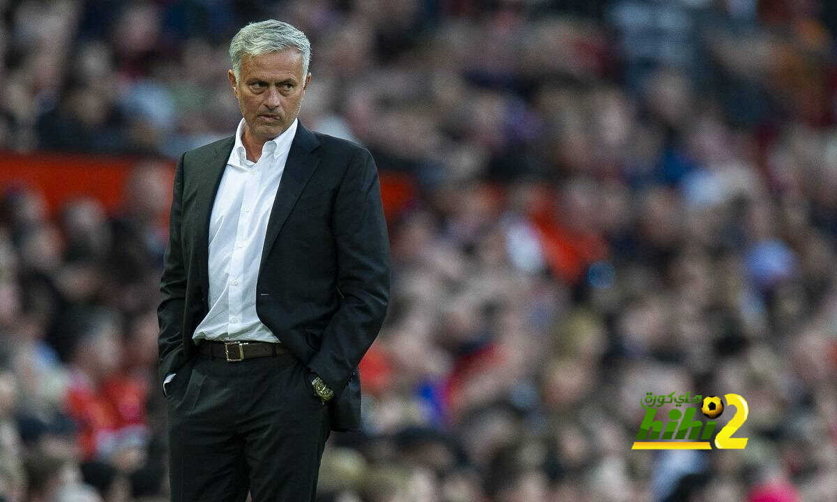 فيديو: مورينيو يبكي بسبب ابتعاده عن التدريب