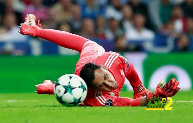 نافاس إلى باريس واريولا إلى مدريد على سبيل الإعارة !