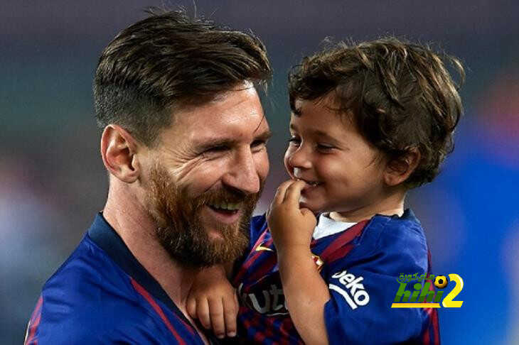 فيديو: ملخص طرائف ماتيو ميسي خلال حفل تتويج والده بالحذاء الذهبي