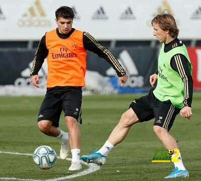 بدون راحة ريال مدريد يبدأ استعداداته لمباراة ألافيس