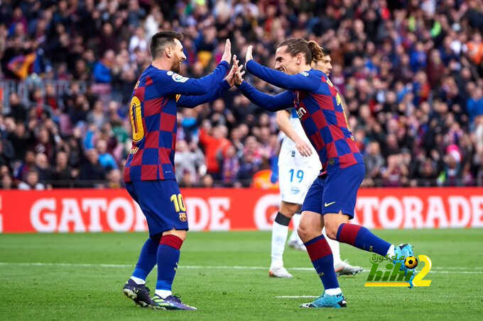 غريزمان يقود برشلونة لإنهاء الشوط الأول متقدما