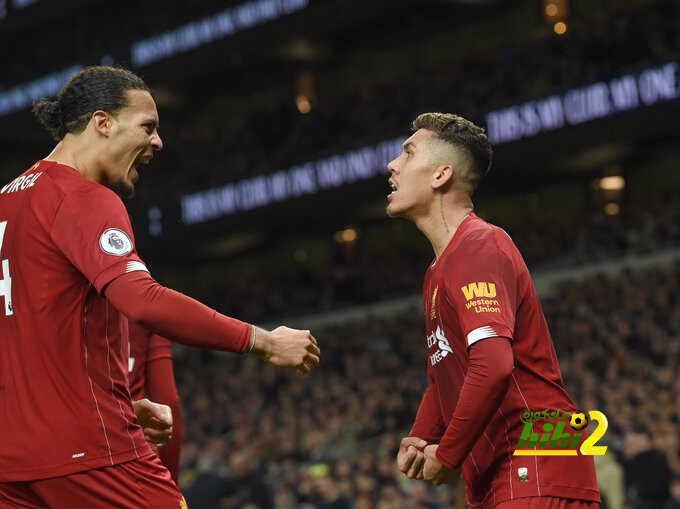 ليفربول يواصل الافتراس والضحية توتنهام
