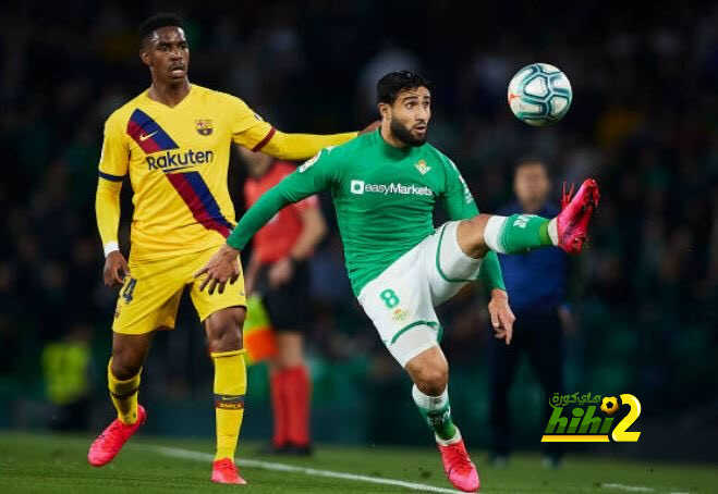 بوسكيتس يقود برشلونة للتعادل في نهاية الشوط الأول أمام بيتيس