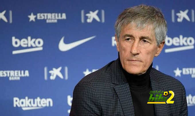 تناقض جمهور برشلونة