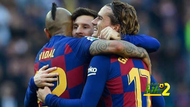 سبورت: سيتين يبدأ الكلاسيكو بنفس تشكيلة نابولي مع تغيير وحيد