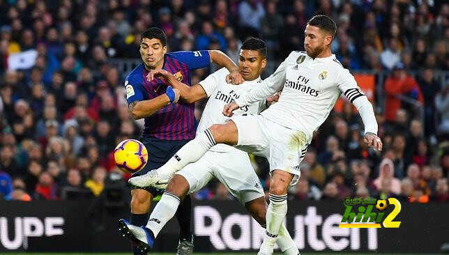 الريال وبرشلونة متساويان قبل الكلاسيكو .. فمن ينفرد بالقمة ؟