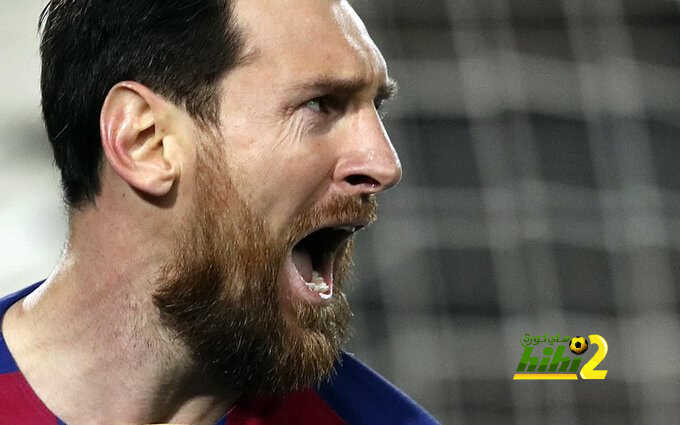 إشارة مرور تحكم بين برشلونة وريال مدريد في الفوز بالدوري الأسباني !