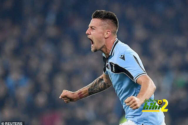اليونايتد يخطط لضم لاعب وسط لاتسيو
