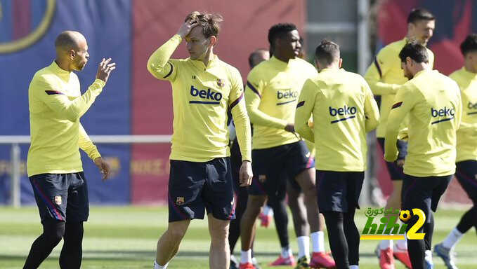 راكتيتش يغيب عن مران برشلونة