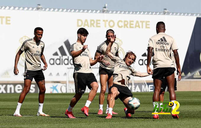 سيرخيو فالنتين: زيدان يمنح لاعبي ريال مدريد راحة من التدريبات
