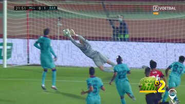 بالصور : شتيغن يمنع لاعب ريال مدريد من تسجيل هدف محقق !