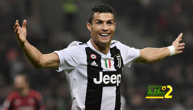 رونالدو اللاعب الوحيد الذي فعلها .!