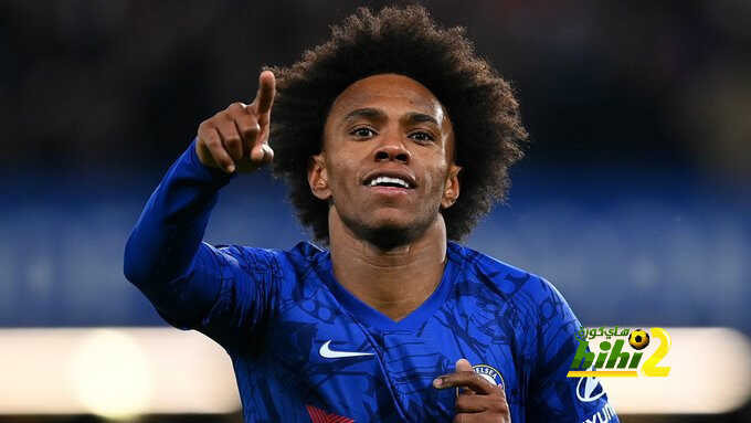 هل سيتعاقد برشلونة فعلا مع ويليان ؟